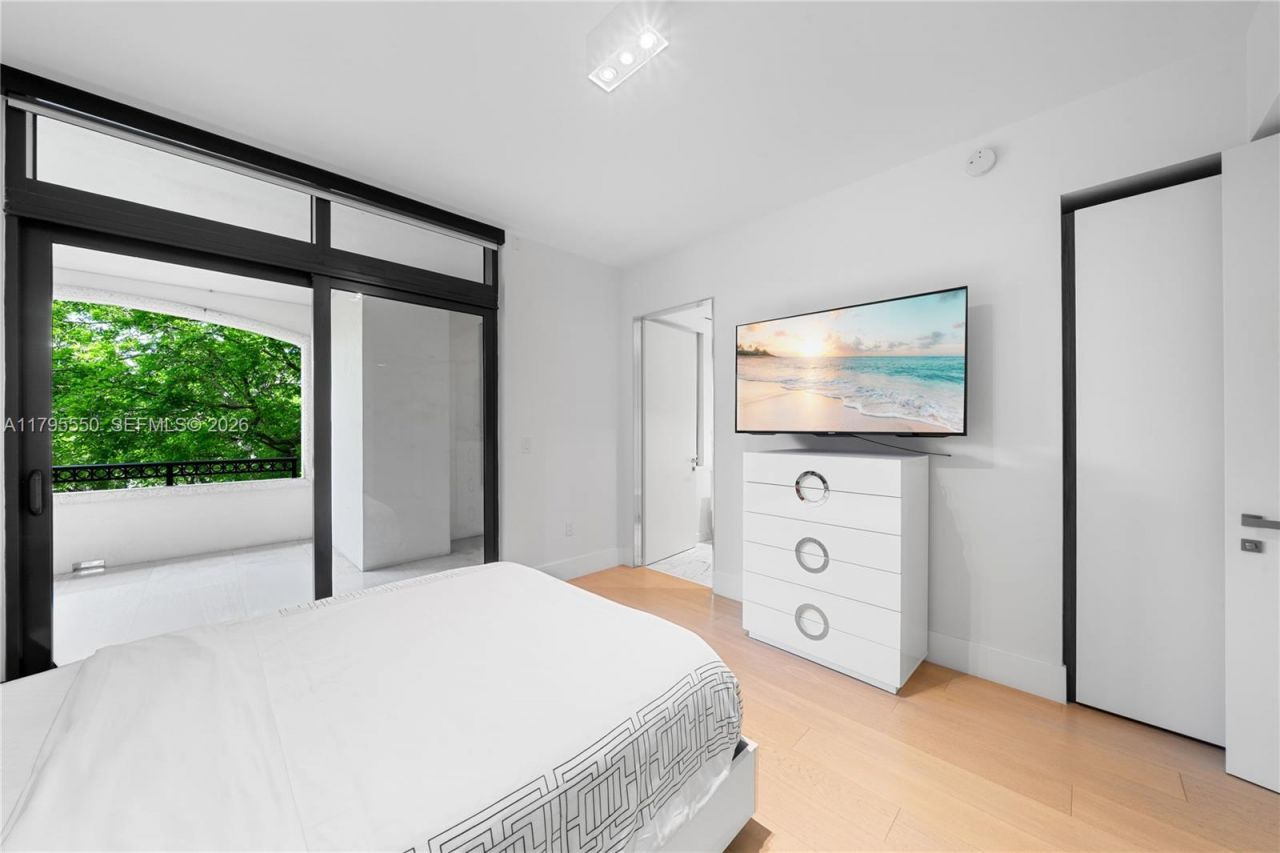 7025 Fisher Island Dr, Unit 7025, Miami Beach, FL 33109 Photo