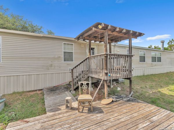 1400 15th St, Horseshoe Bay, TX 78657