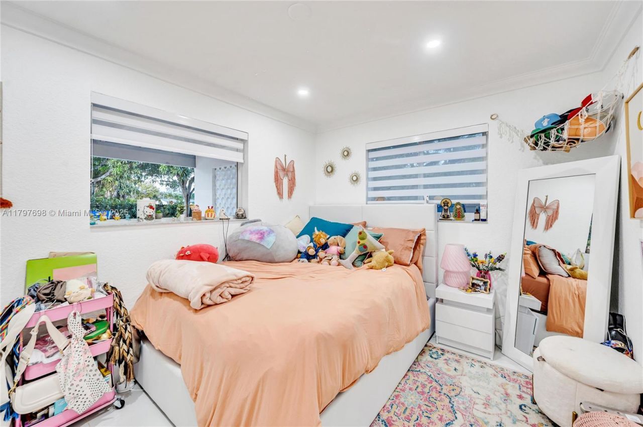 8501 SW 142nd St, Palmetto Bay, FL 33158 Photo