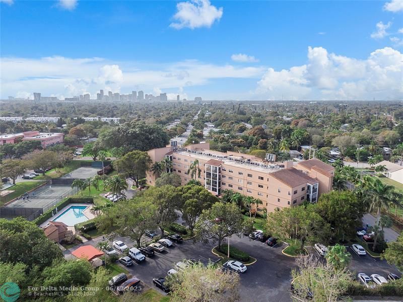 701 NW 19th Street, Unit 202, Fort Lauderdale, FL 33311 Photo