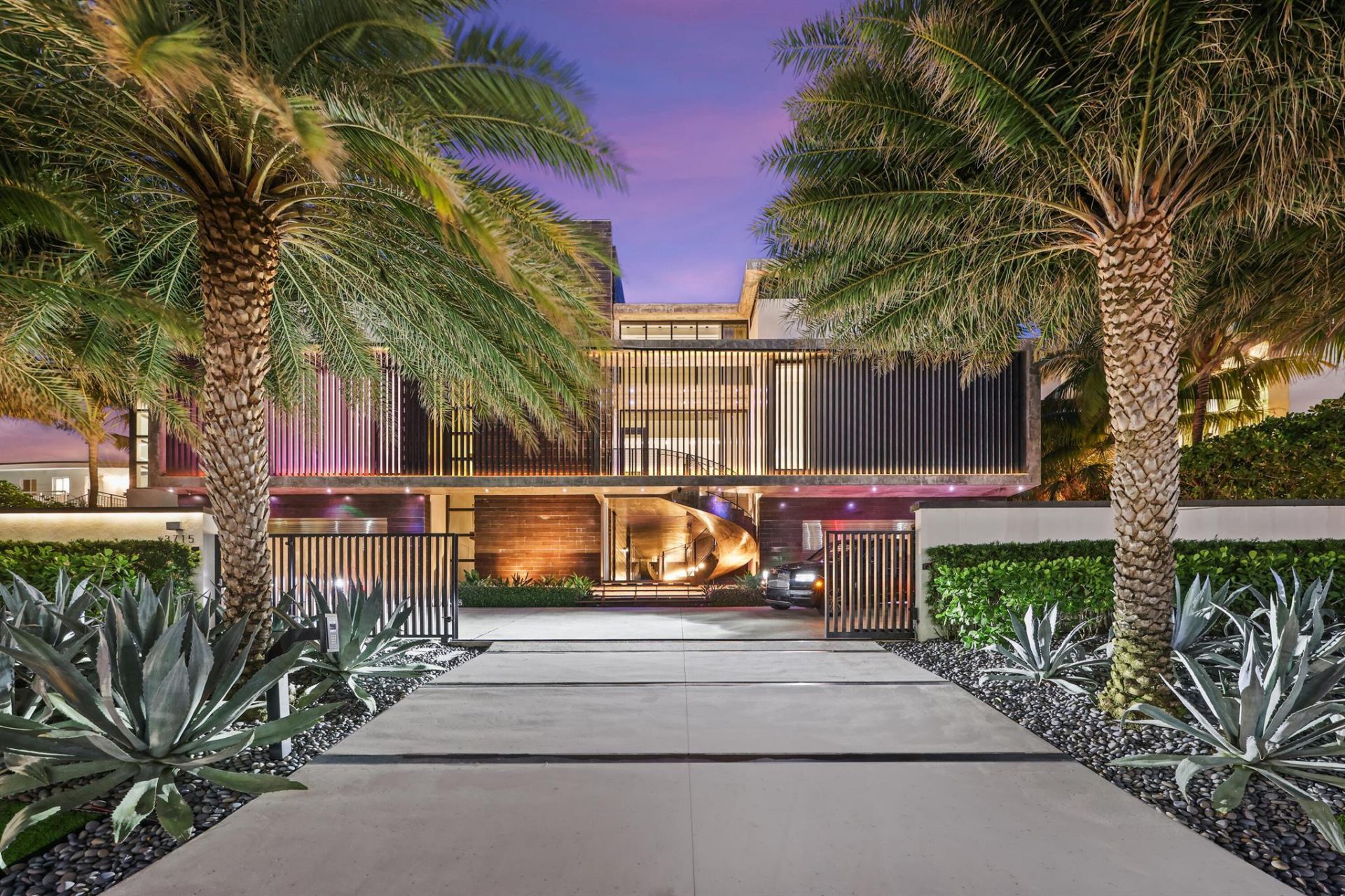 3715 S Ocean Boulevard, Highland Beach, FL 33487 Photo