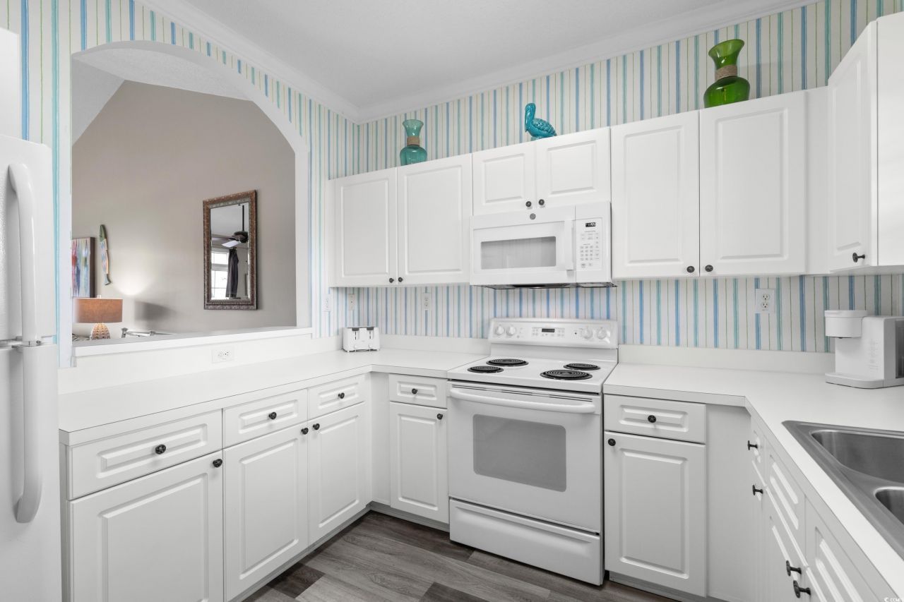 5751 Oyster Catcher Dr. Photo 11