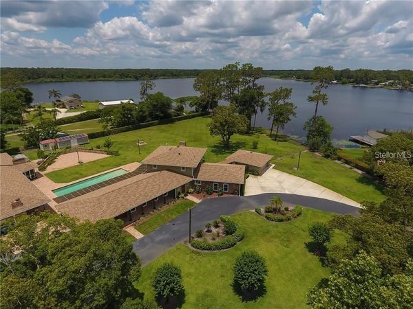 910 N KEPLER ROAD, DELAND, FL 32724
