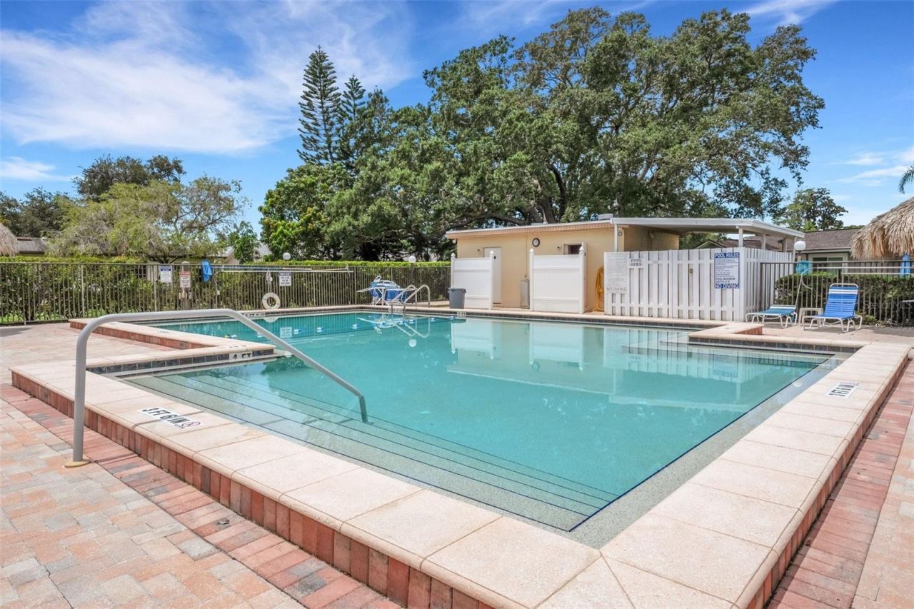 4500 Great Lakes Drive S, Clearwater, FL 33762 Photo