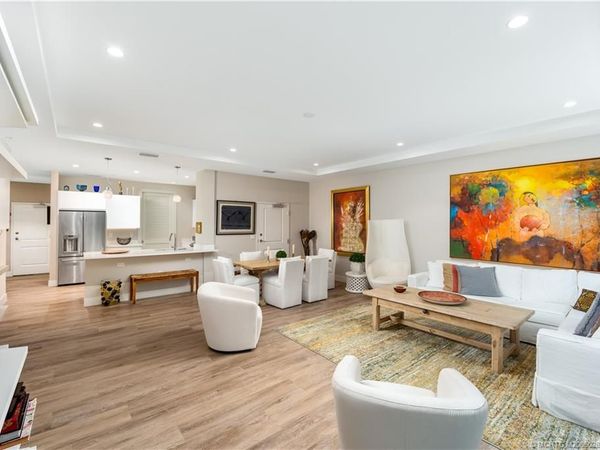 41 Seminole Street SW, Unit 208, Stuart, FL 34994