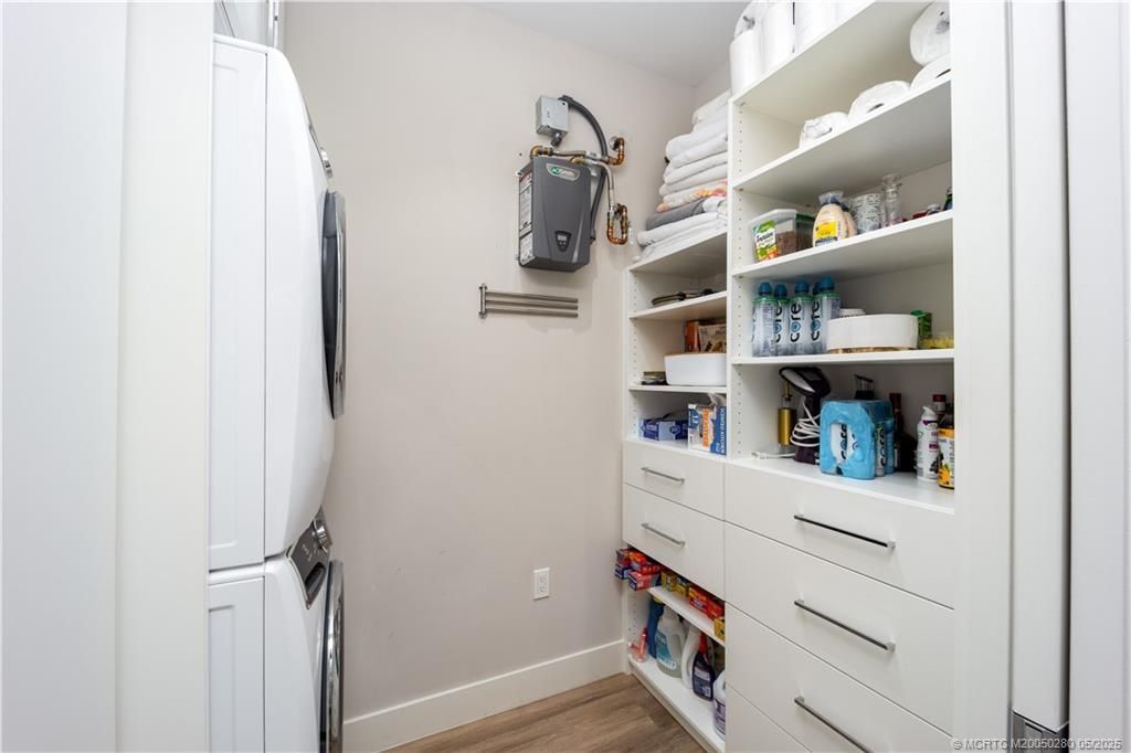 41 Seminole Street Sw, Unit 208, Stuart, FL 34994 Photo