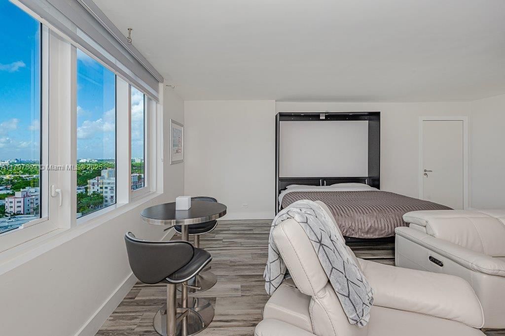 2301 Collins Ave, Unit 1532, Miami Beach, FL 33139 Photo