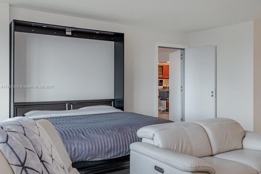 2301 Collins Ave, Unit 1532, Miami Beach, FL 33139 Photo