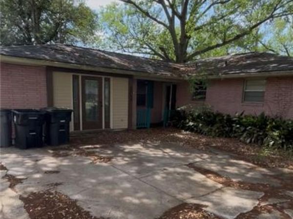 8554 S ESSEN HEIGHTS Court, Baton Rouge, LA 70809