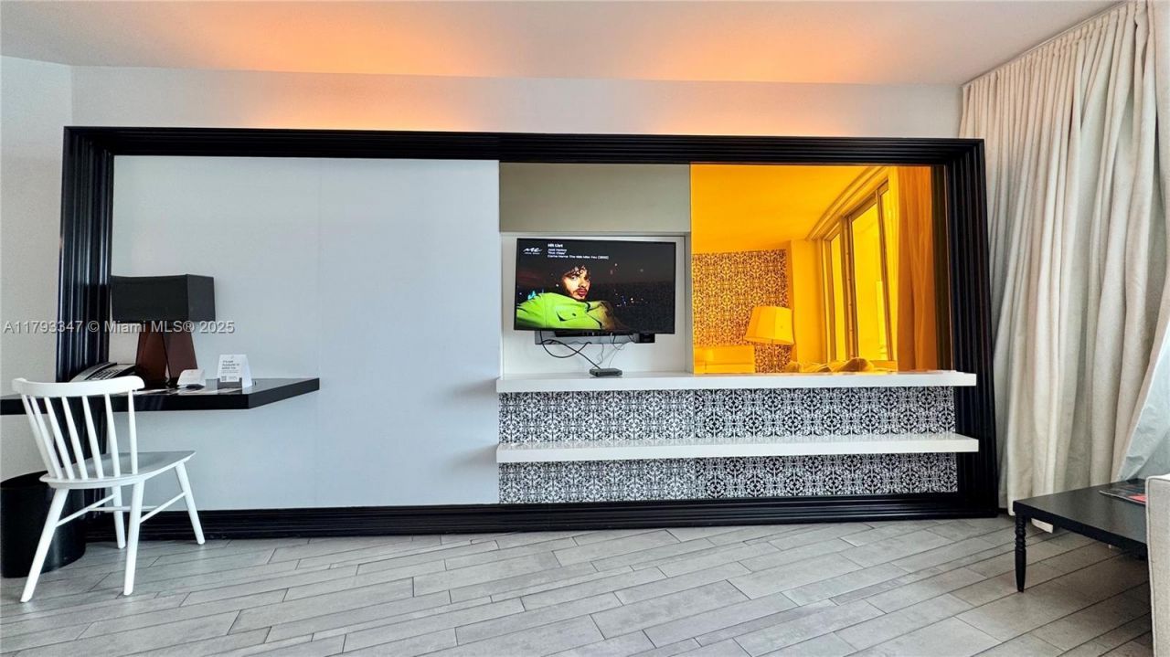 1100 West Ave, Unit 1108, Miami Beach, FL 33139 Photo