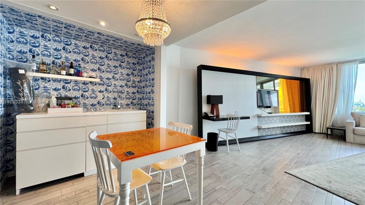 1100 West Ave, Unit 1108, Miami Beach, FL 33139 Photo