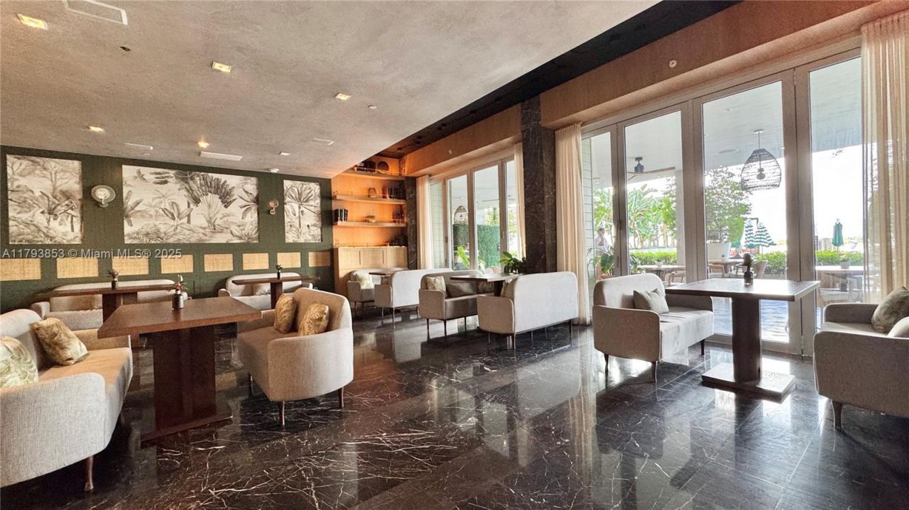 1100 West Ave, Unit 812, Miami Beach, FL 33139 Photo