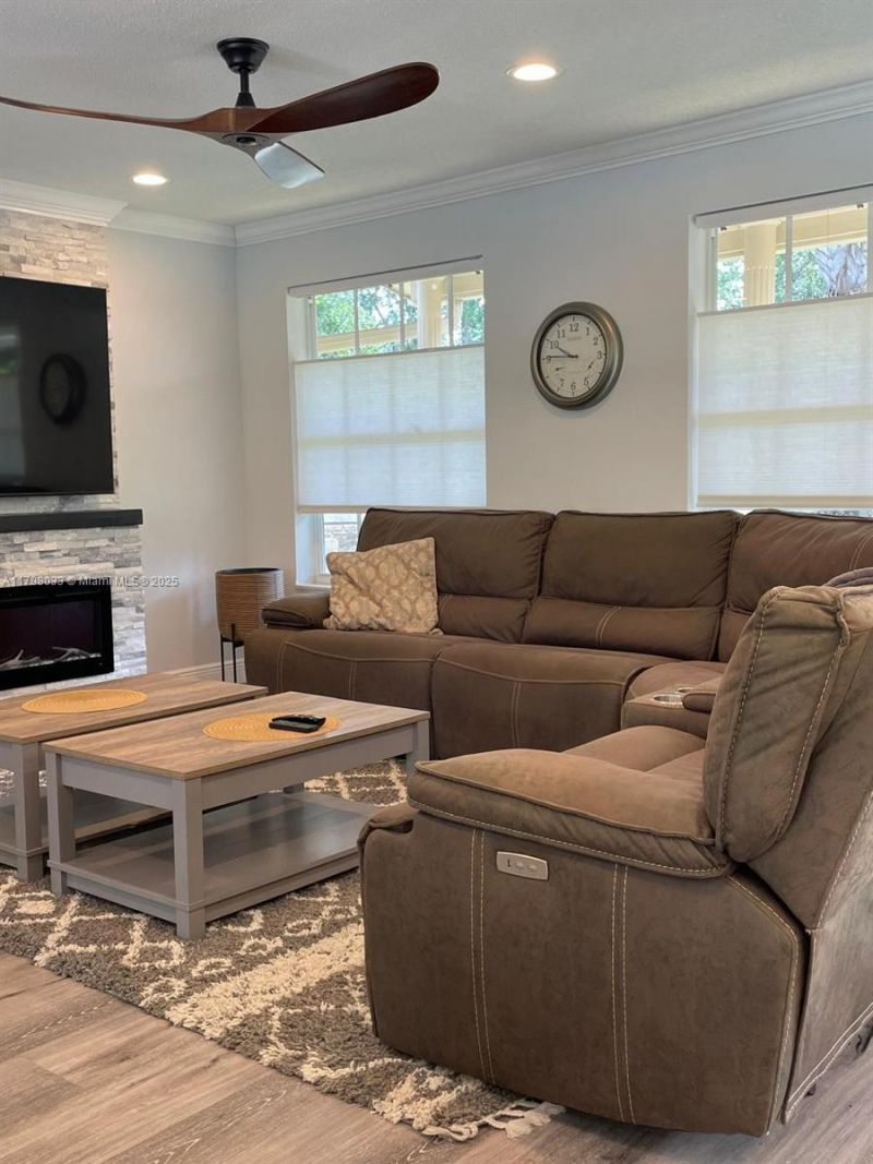 2230 N 50th Ave, Hollywood, FL 33021 Photo