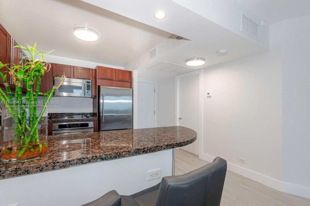 2301 Collins Ave, Unit 1531, Miami Beach, FL 33139 Photo