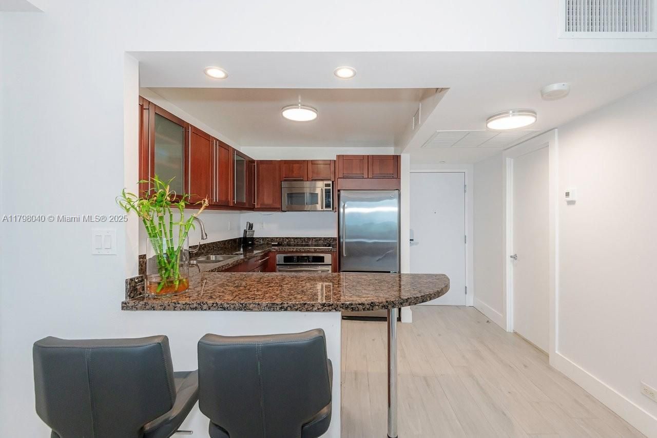 2301 Collins Ave, Unit 1531, Miami Beach, FL 33139 Photo