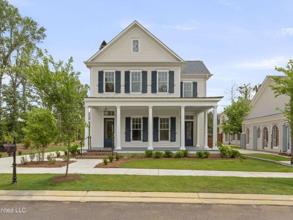 102 Commonwealth Drive, Madison, MS 39110