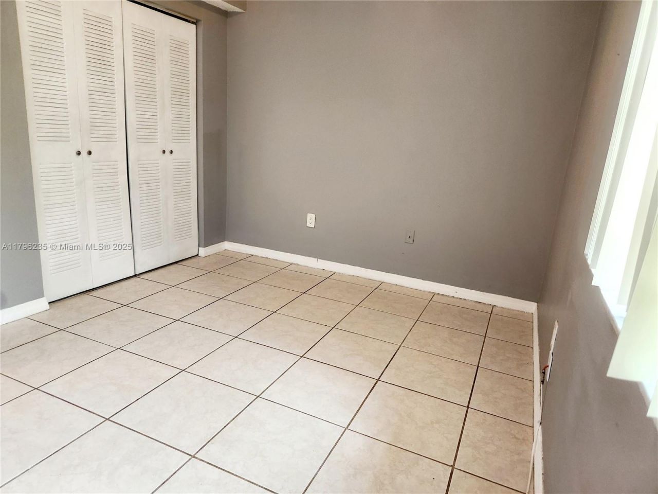 11795 SW 18th St, Unit 3-31, Miami, FL 33175 Photo