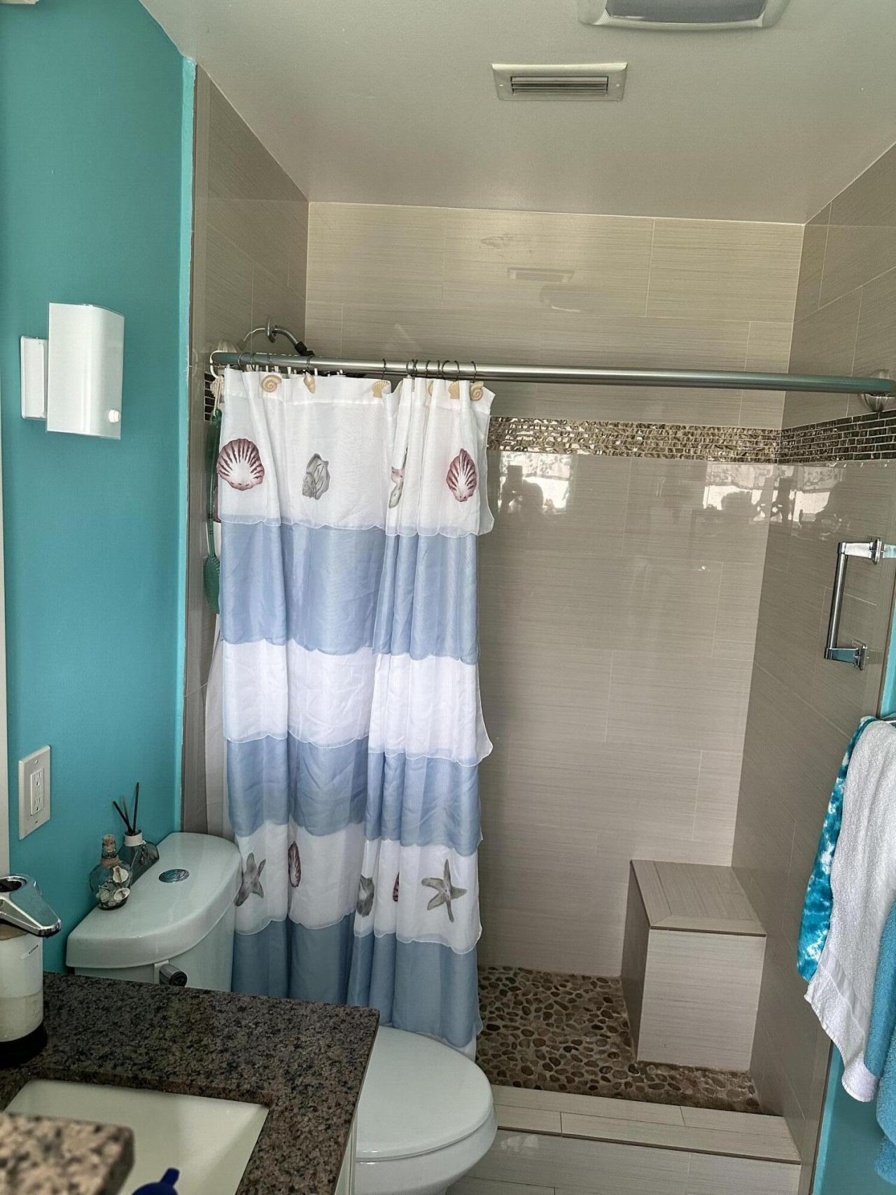 2847 Ashley Drive W, Unit H, West Palm Beach, FL 33415 Photo