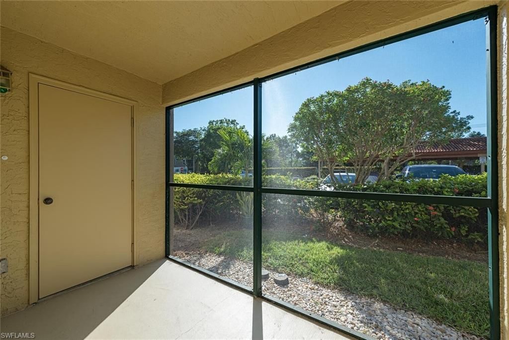 8861 Colonnades Ct N, Unit 215, Bonita Springs, FL 34135 Photo