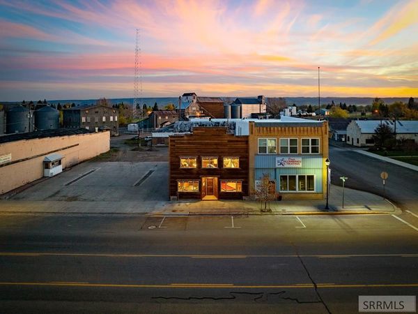 417 Main Street, ASHTON, ID 83420