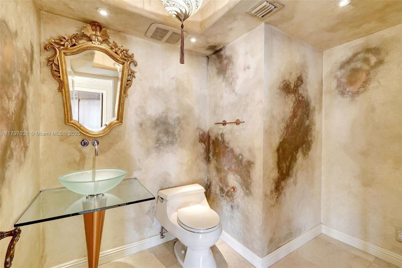 19667 Turnberry Way, Unit 16GR, Aventura, FL 33180 Photo