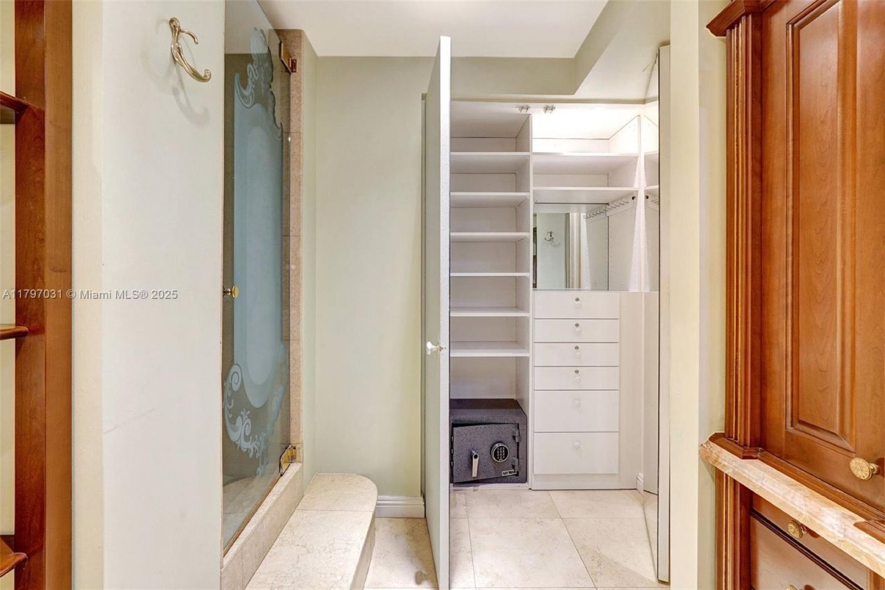 19667 Turnberry Way, Unit 16GR, Aventura, FL 33180 Photo