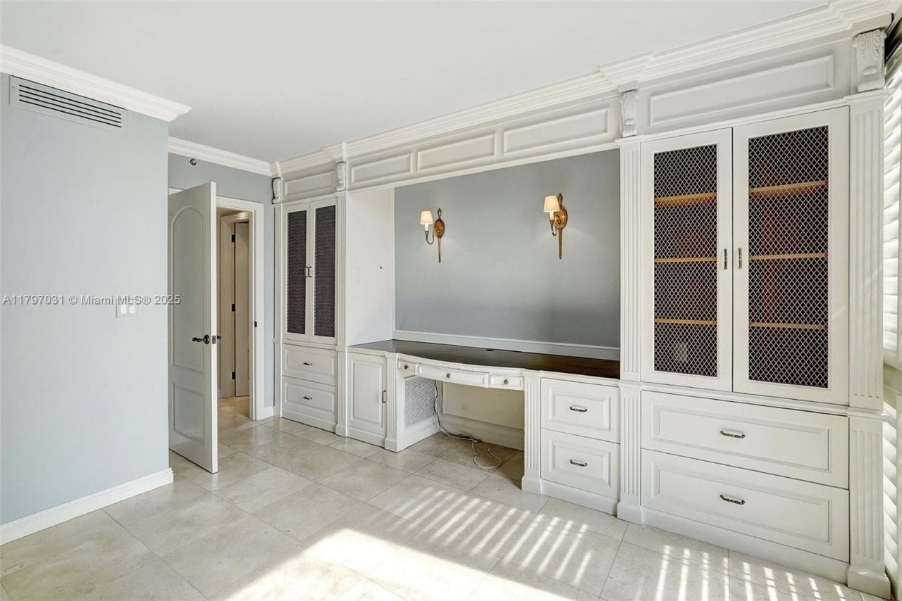 19667 Turnberry Way, Unit 16GR, Aventura, FL 33180 Photo