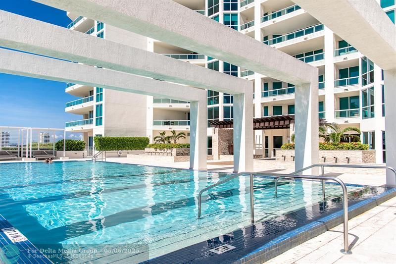 101 S Fort Lauderdale Beach Boulevard, Unit 1104, Fort Lauderdale, FL 33316 Photo