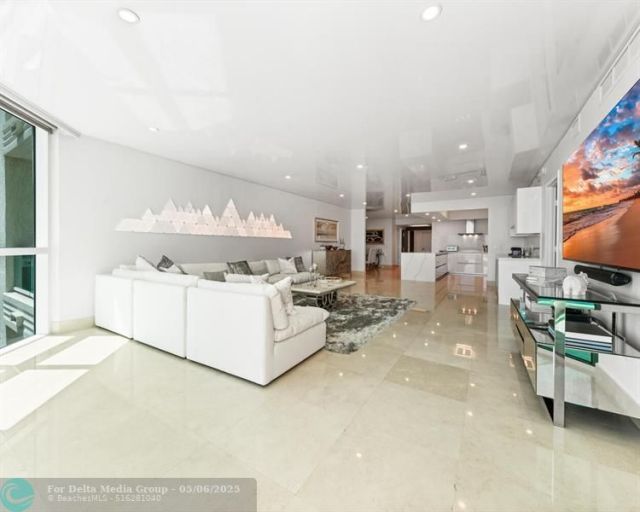 101 S Fort Lauderdale Beach Boulevard, Unit 1104, Fort Lauderdale, FL 33316 Photo