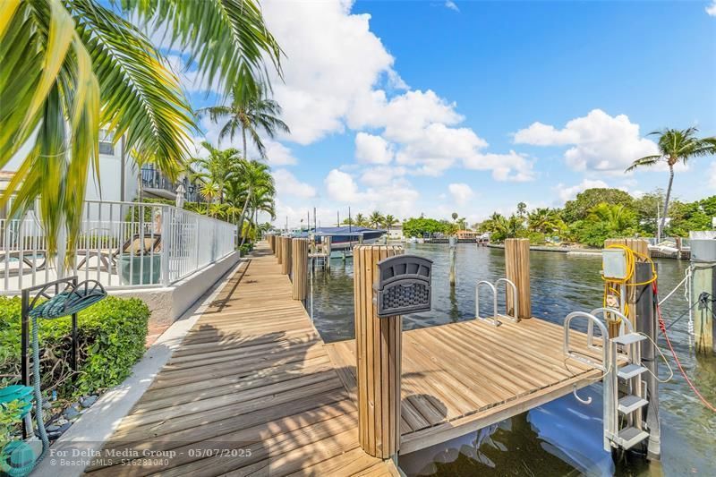 1327 SE 3rd Avenue, Unit 1327, Pompano Beach, FL 33060 Photo