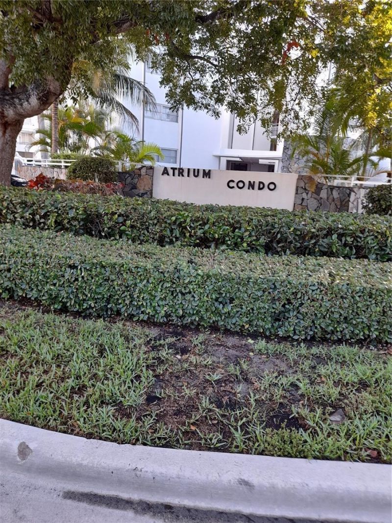 1075 93rd St, Unit 404, Bay Harbor Islands, FL 33154 Photo