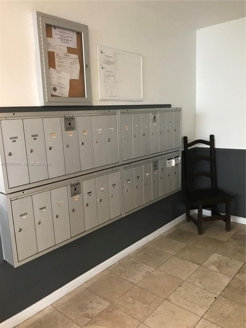 1075 93rd St, Unit 404, Bay Harbor Islands, FL 33154 Photo