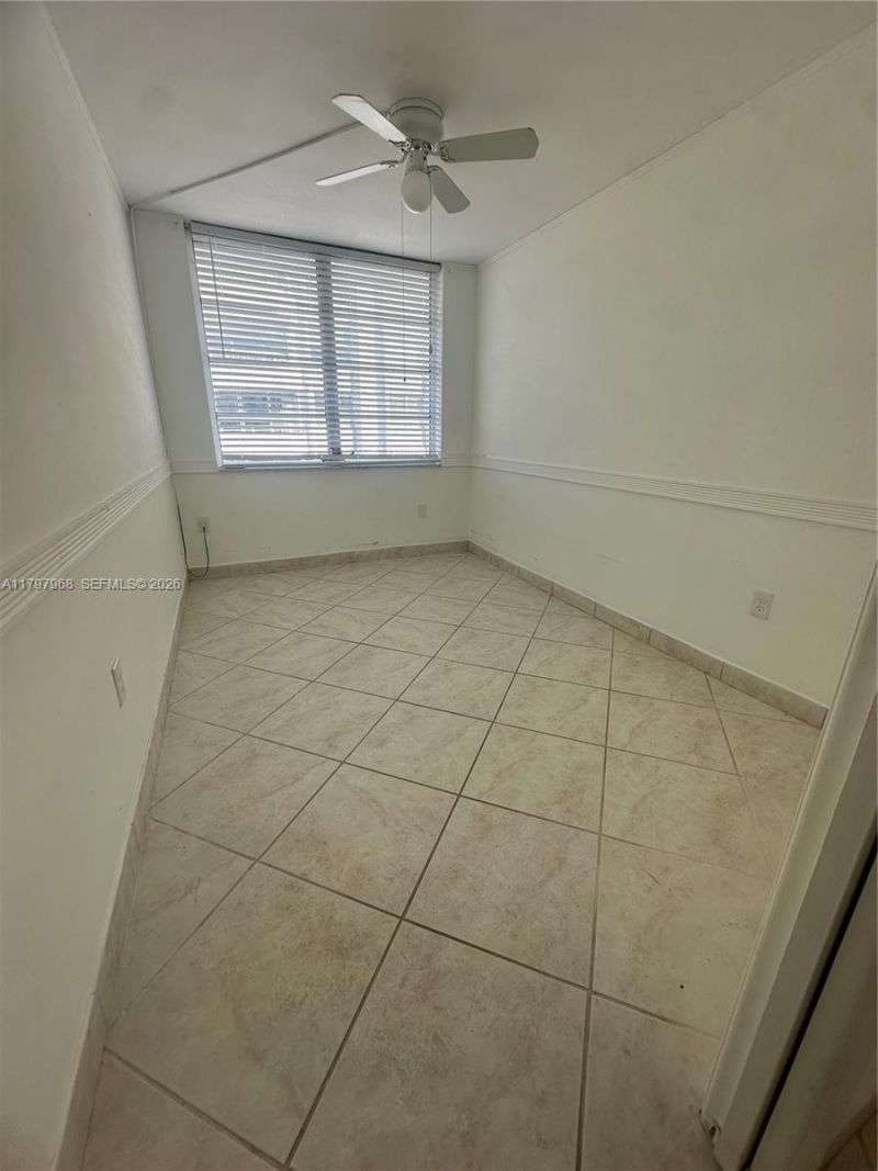 1075 93rd St, Unit 404, Bay Harbor Islands, FL 33154 Photo