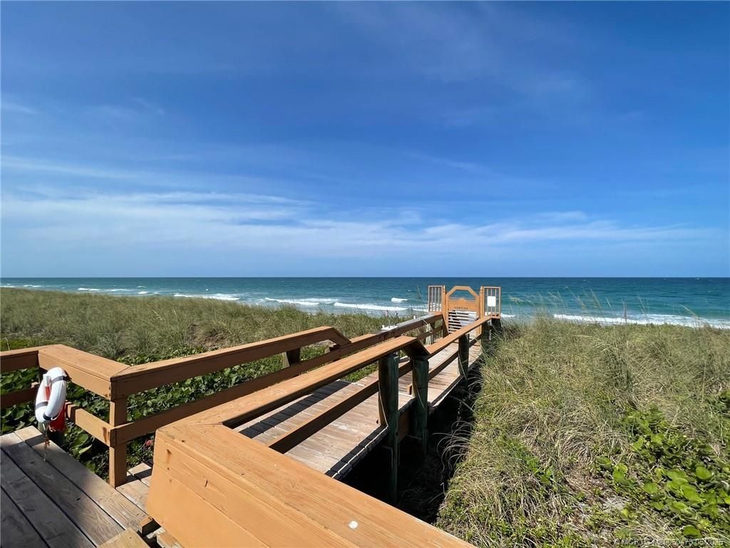 1357 NE Ocean Boulevard, Unit 106, Stuart, FL 34996 Photo