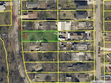 122 S Ira Avenue, Dallas, TX 75211