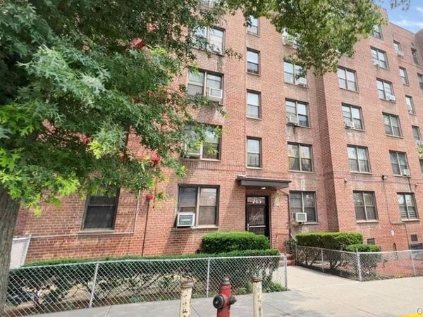 745 E 231 Street, Unit 1F, Bronx, NY 10466
