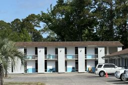 1443 Highway 17 photo 4