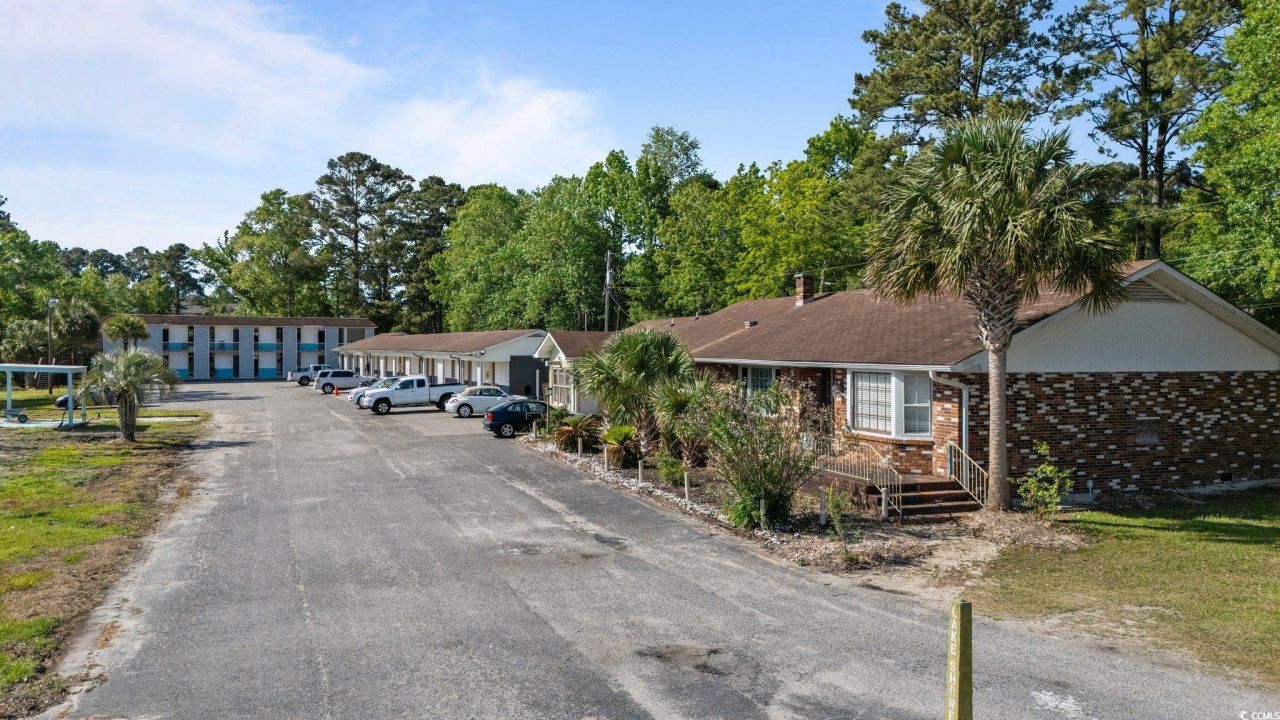 1443 Highway 17 Photo 6