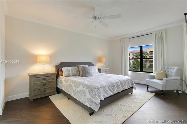 100 Uno Lago 205 Drive, Unit 205, Juno Beach, FL 33408 Photo