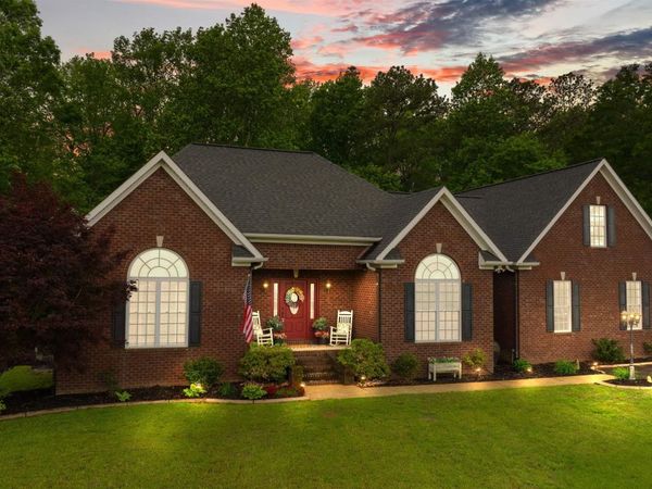 152 West Drive, Fyffe, AL 35971