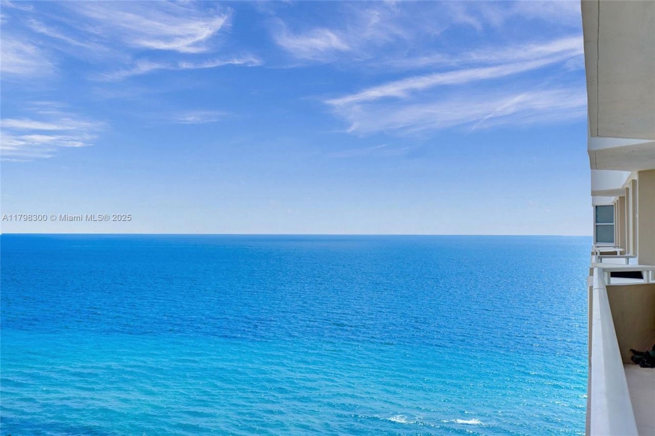 1980 S Ocean Dr, Unit 19H, Hallandale Beach, FL 33009 Photo