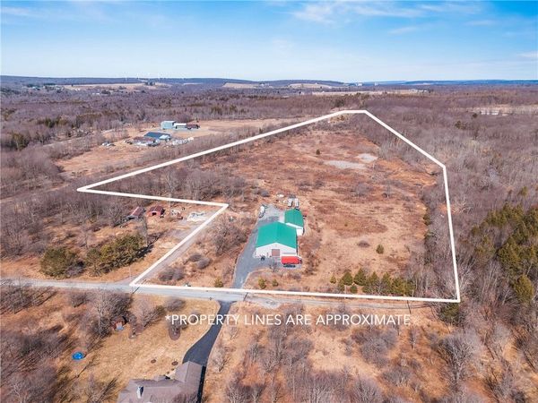 152 E Airpark Road, Central City, PA 15926