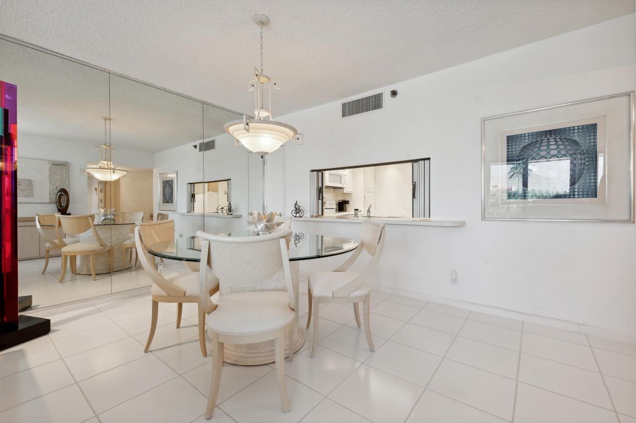 4748 S Ocean Boulevard, Unit 206, Highland Beach, FL 33487 Photo