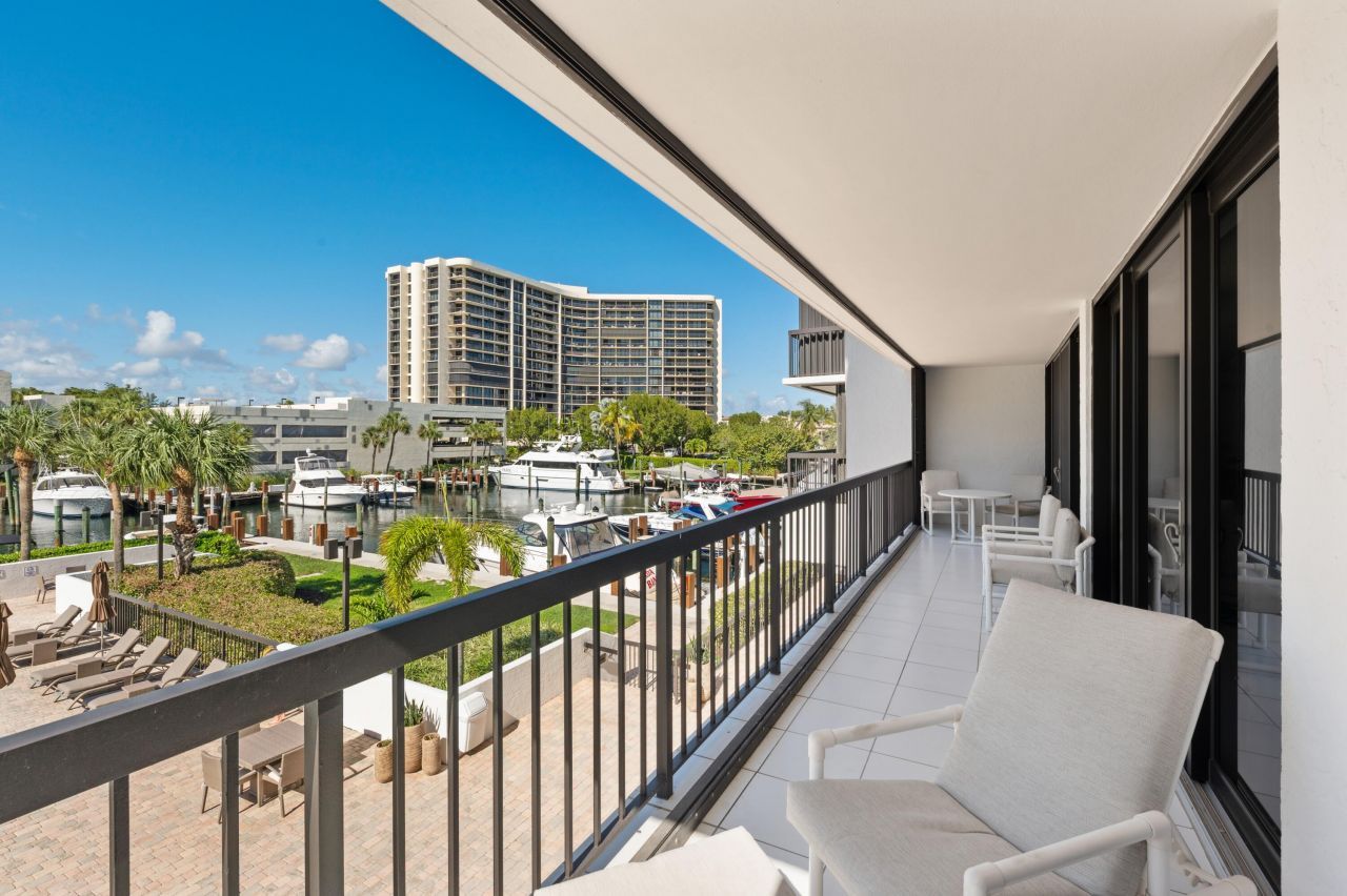 4748 S Ocean Boulevard, Unit 206, Highland Beach, FL 33487 Photo