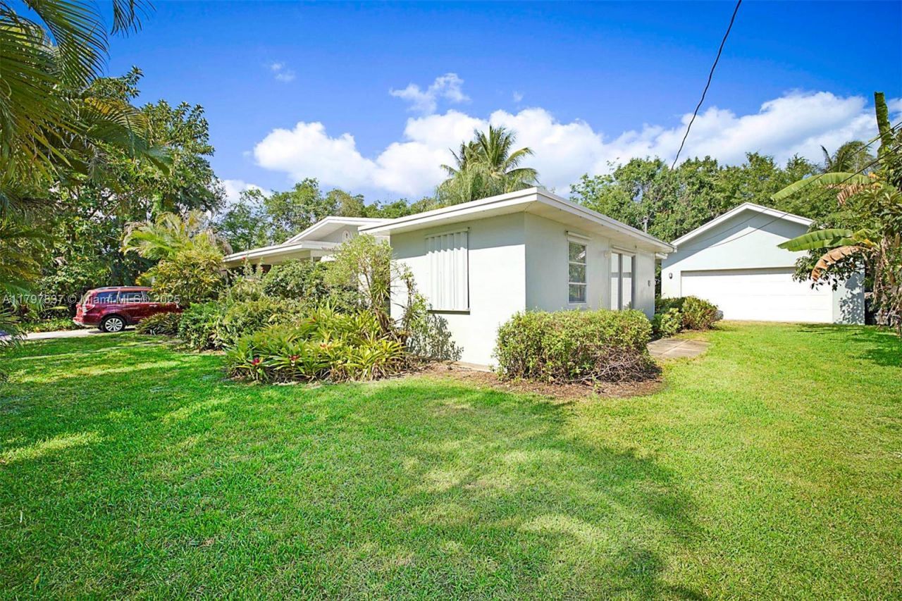 602 S Caloosahatchee Ave, Jupiter, FL 33458 Photo