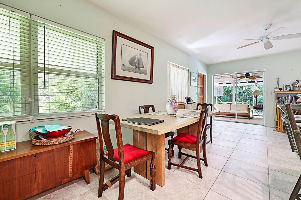 602 S Caloosahatchee Ave, Jupiter, FL 33458 Photo