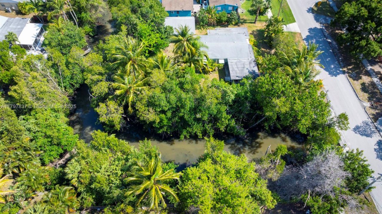 602 S Caloosahatchee Ave, Jupiter, FL 33458 Photo