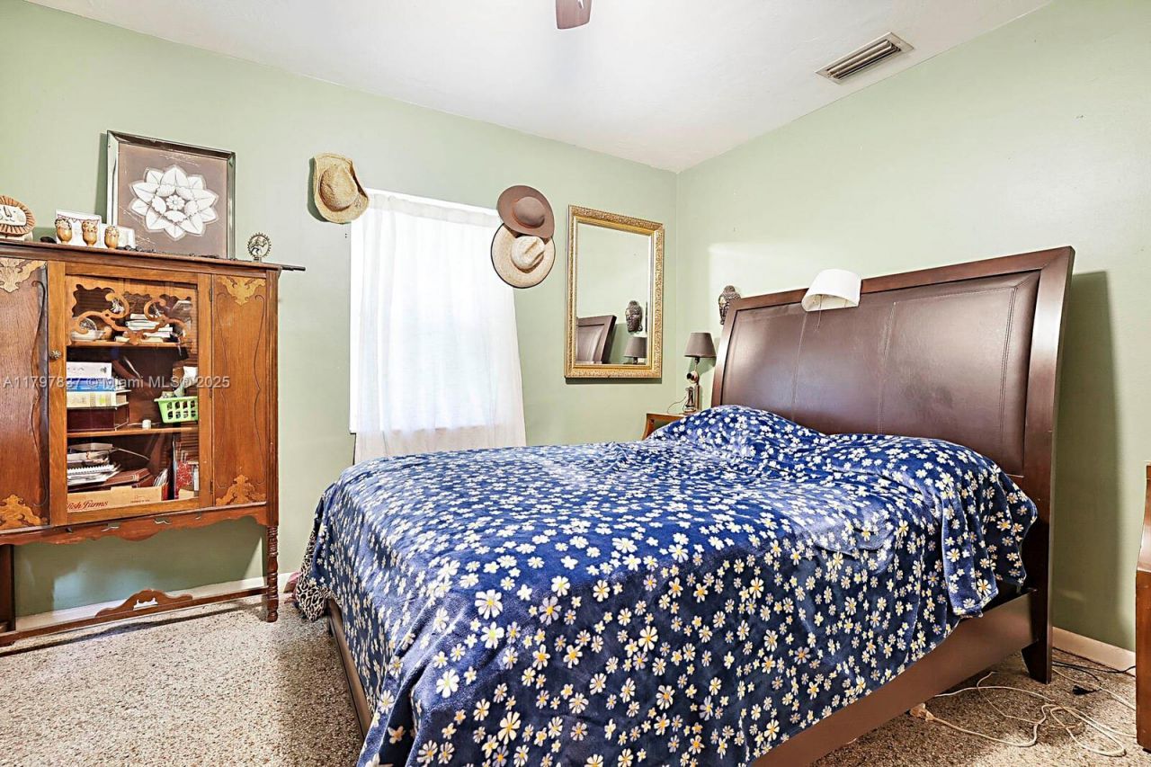 602 S Caloosahatchee Ave, Jupiter, FL 33458 Photo