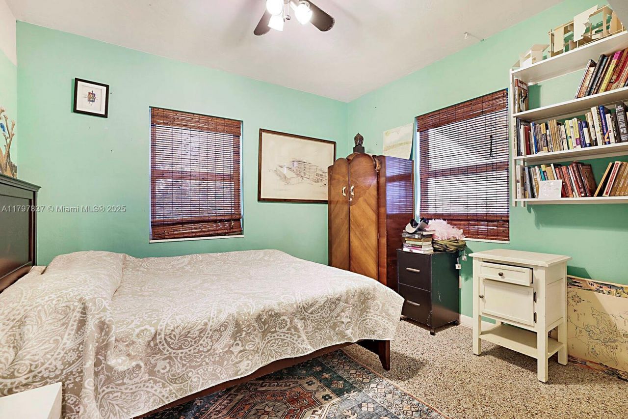 602 S Caloosahatchee Ave, Jupiter, FL 33458 Photo