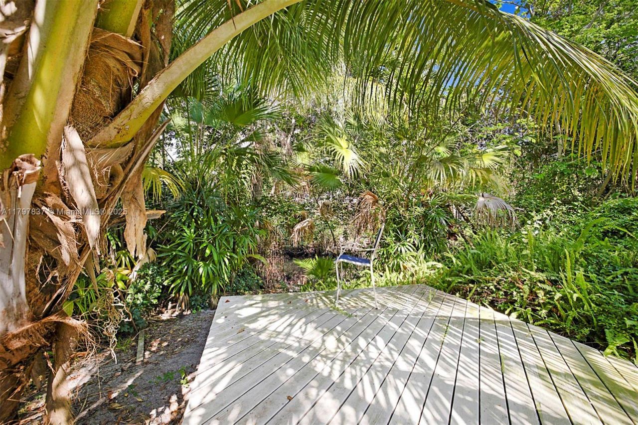 602 S Caloosahatchee Ave, Jupiter, FL 33458 Photo